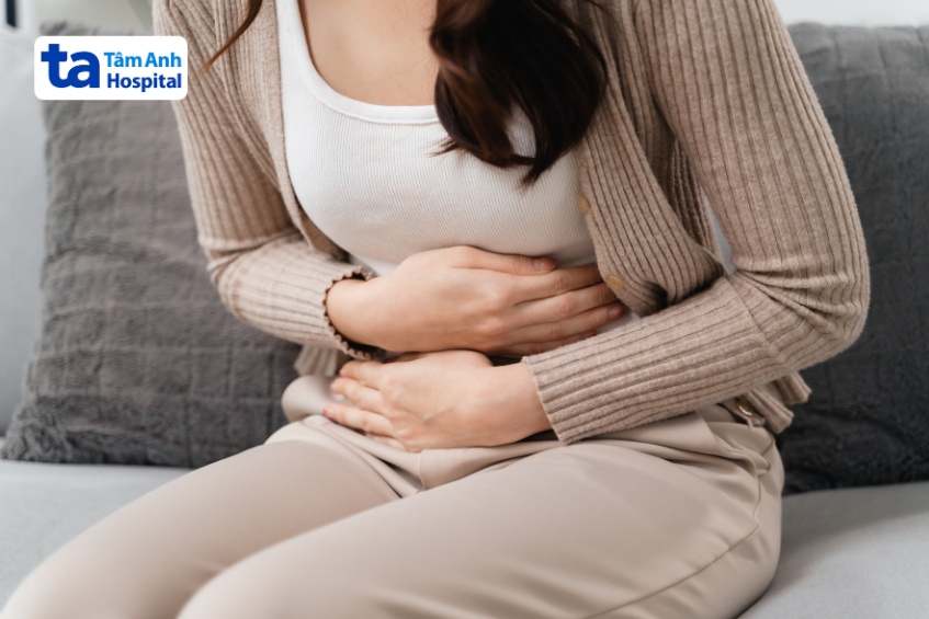 bị lồng ruột có đau không