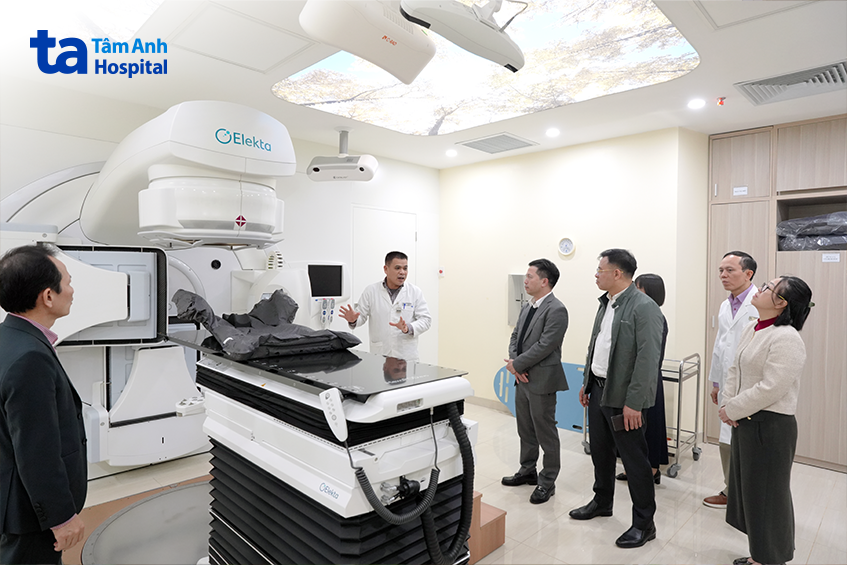 bvđk đức giang quan sát cơ sở máy móc