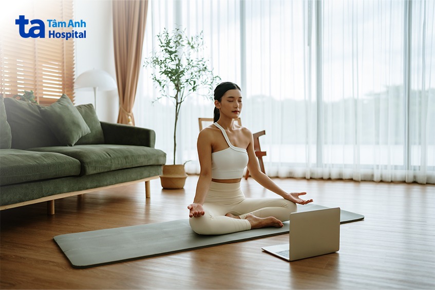 cân bằng melanin trong da