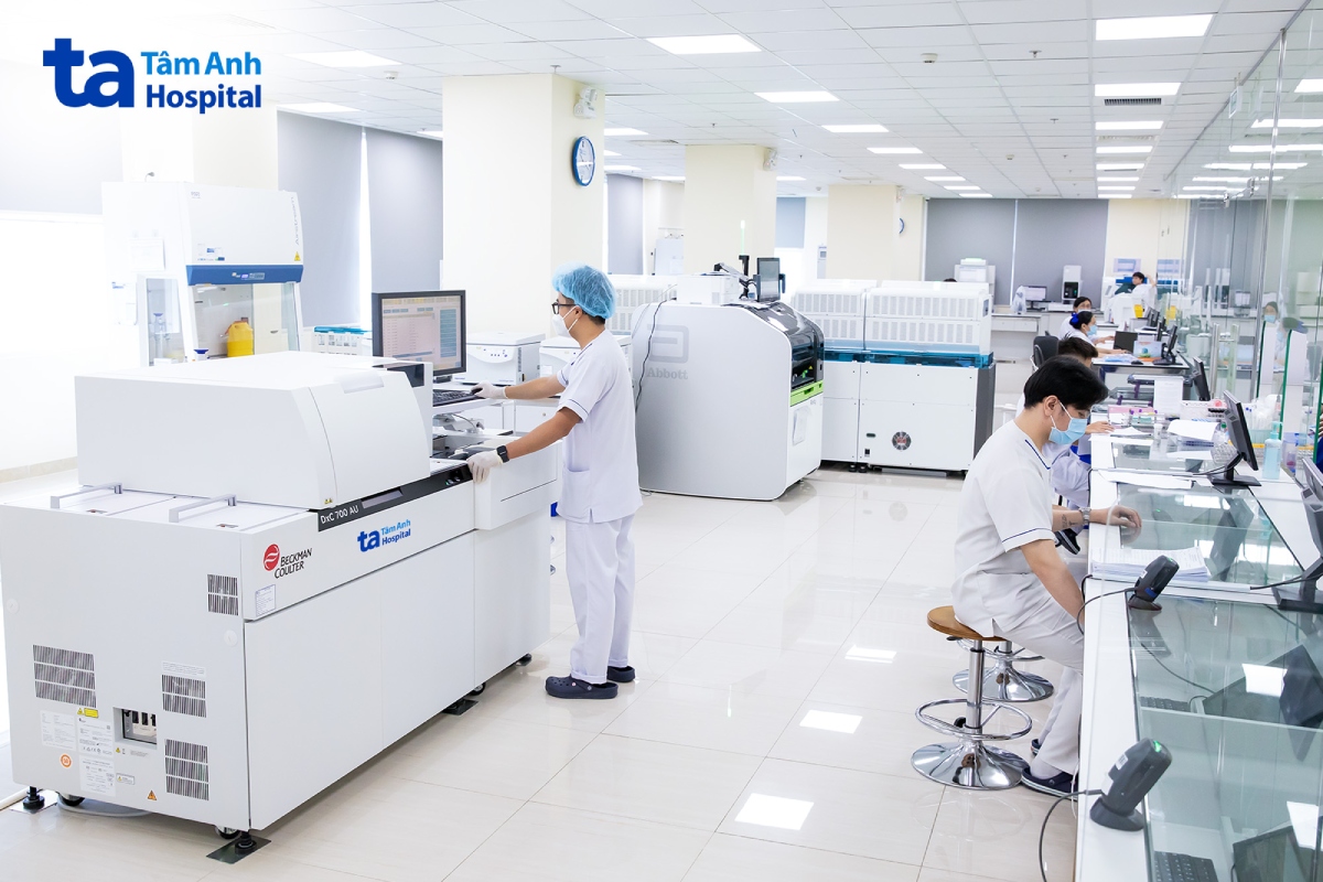 dxc 700 au đánh giá gan thận, sinh hóa nhanh 1.200 xét nghiệm_giờ