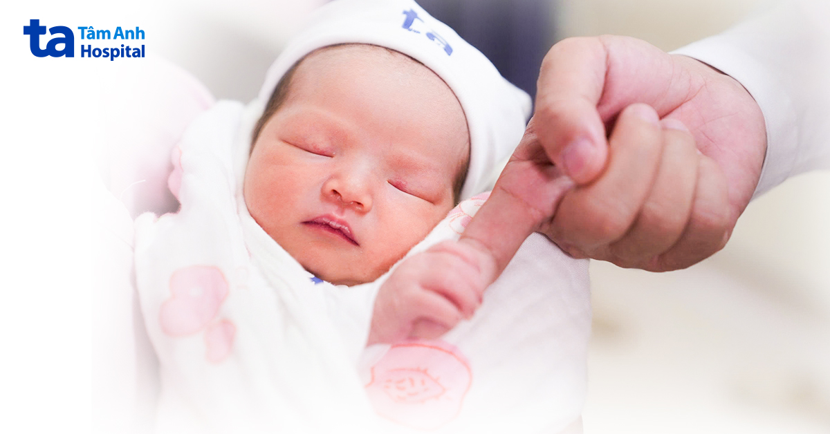 “Em bé ống nghiệm” mang sứ mệnh chữa bệnh hiếm cho chị gái