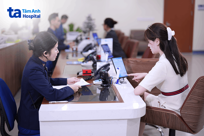 Dịch vụ khám VIP tại BVĐK Tâm Anh hỗ trợ bảo hiểm, thủ tục thanh toán nhanh gọn, giúp khách hàng thuận tiện trong quá trình thăm khám.