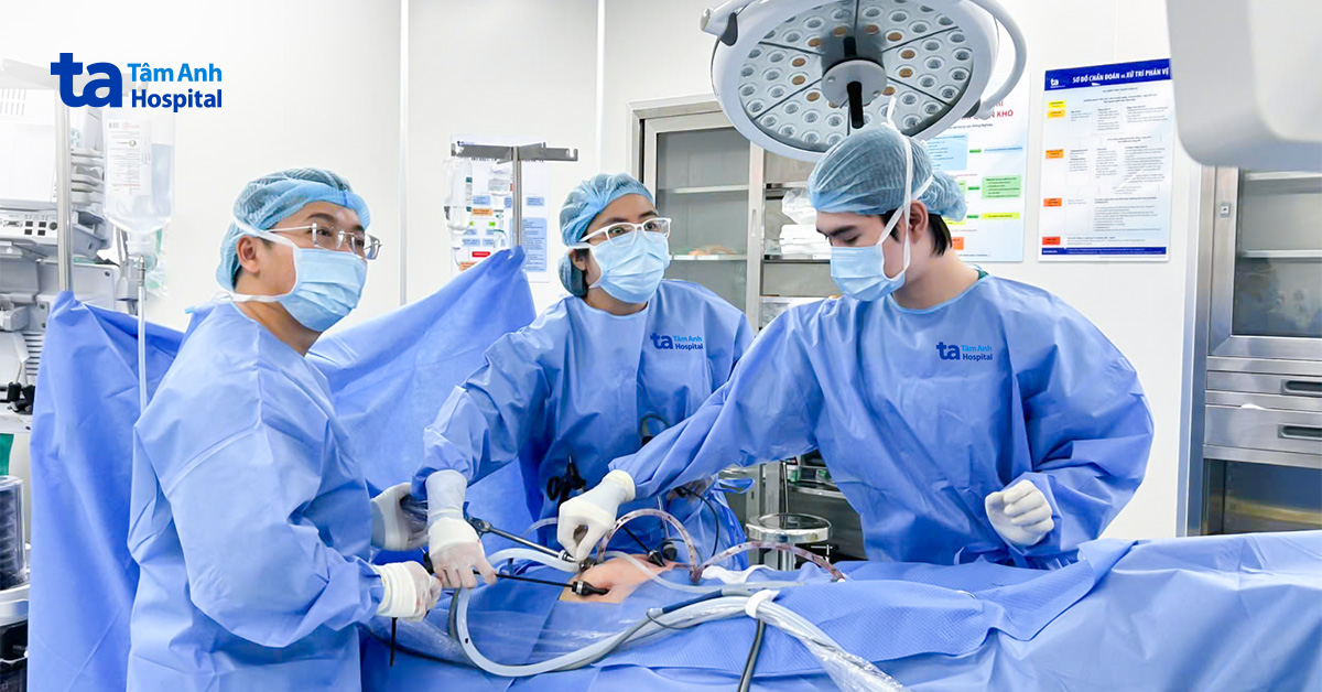 Người phụ nữ mang thai ngoài tử cung mà không biết