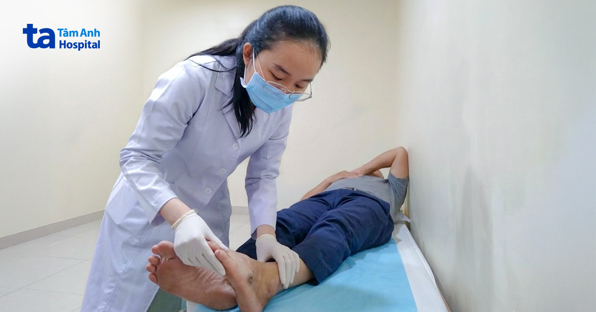 nhập viện cấp cứu mới biết bị tiểu đường đa biến chứng