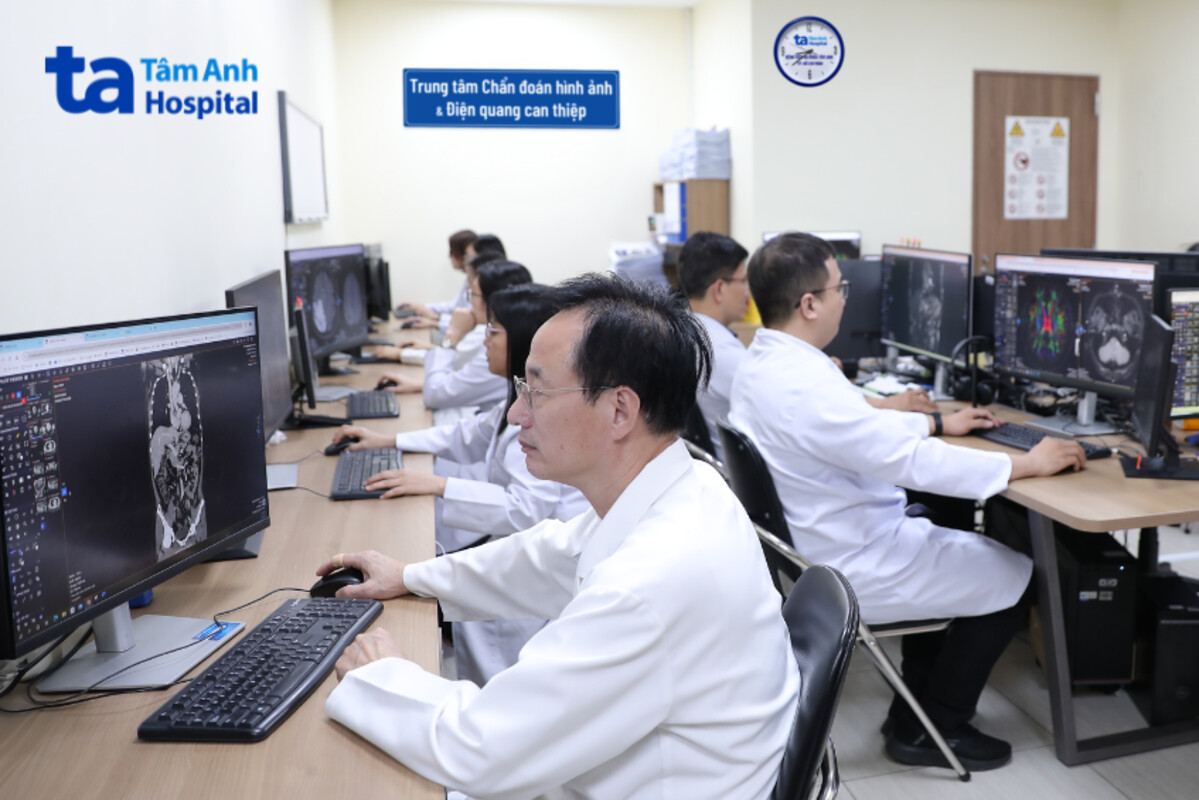 phân tích dữ liệu trên hệ thống máy tính