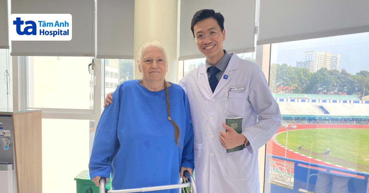 Từ Mỹ đến Việt Nam thay khớp gối