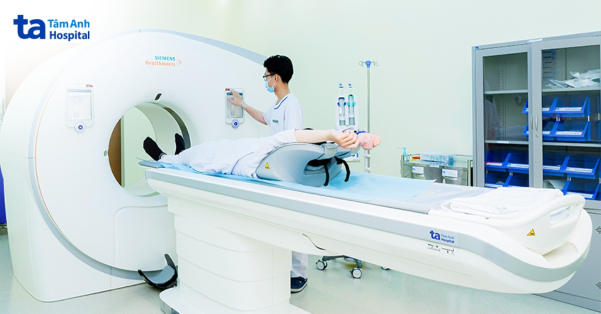 Tưởng viêm phổi bất ngờ phát hiện ung thư phổi di căn