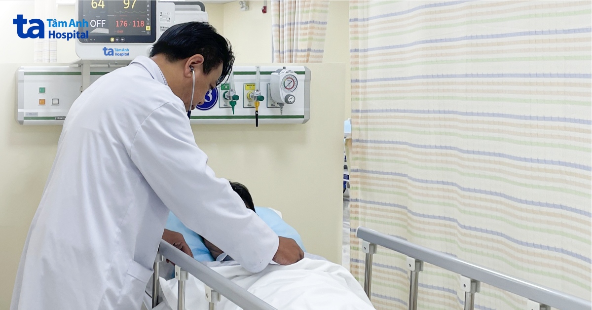 bệnh nhân béo phì bị suy tim cấp được cấp cứu tại Phòng khám Đa khoa Tâm Anh