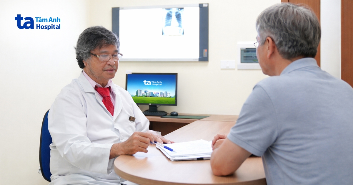 Biến chứng hẹp ‘cửa hậu’ sau đắp thuốc điều trị trĩ