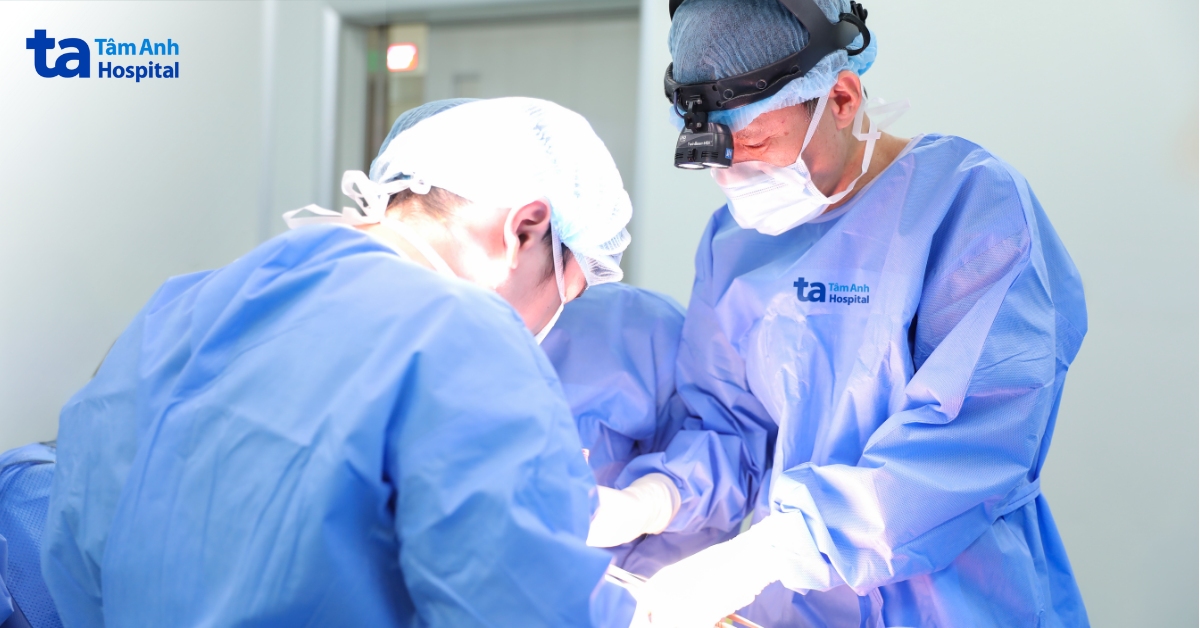 Điều trị hai loại ung thư trong một lần mổ