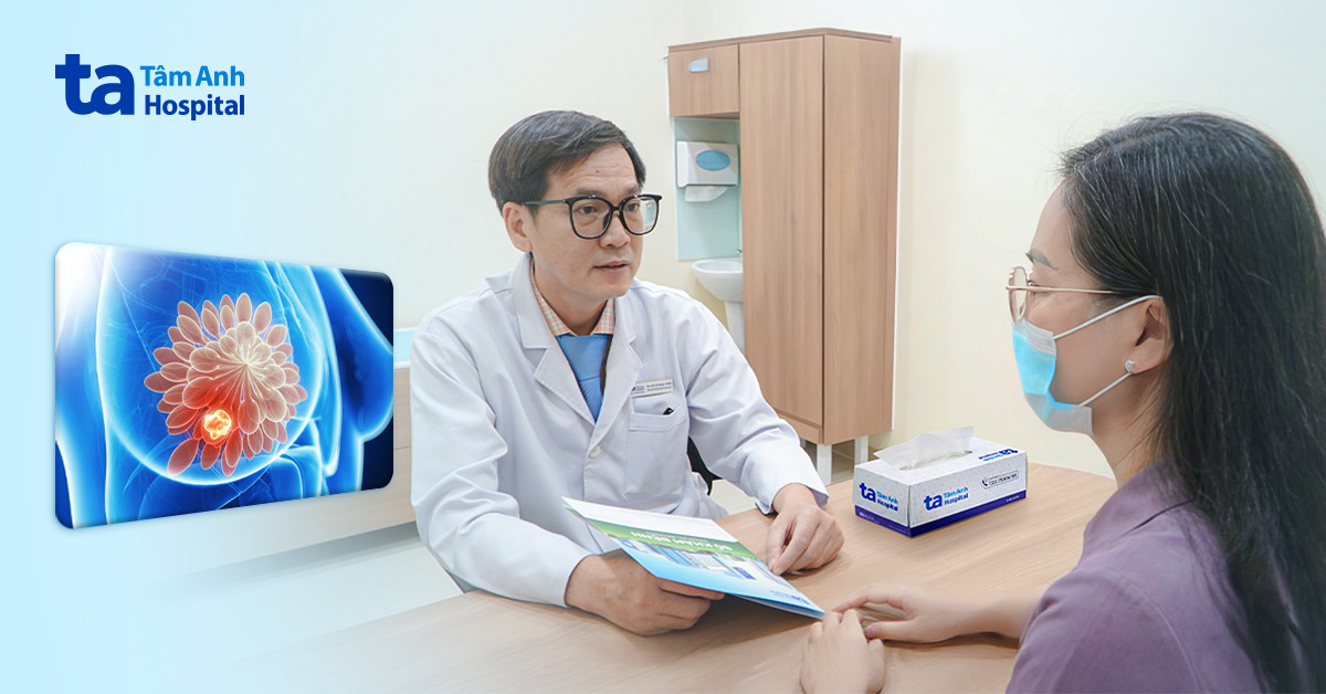 Khám áp xe vú, phát hiện ung thư bên còn lại