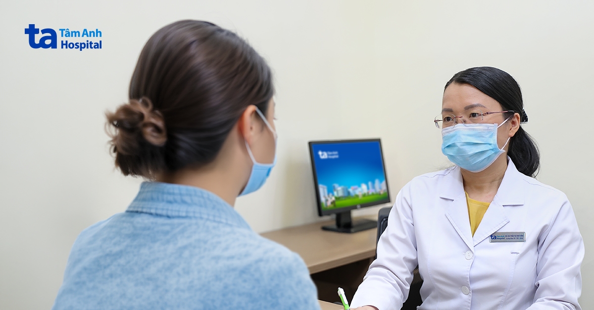 Phân biệt triệu chứng viêm mũi họng với não mô cầu