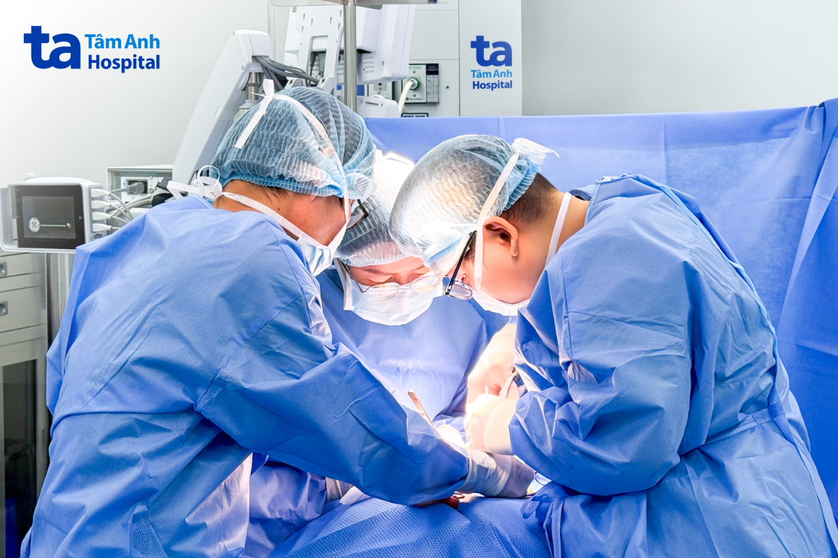 phẫu thuật ung thư tuyến giáp