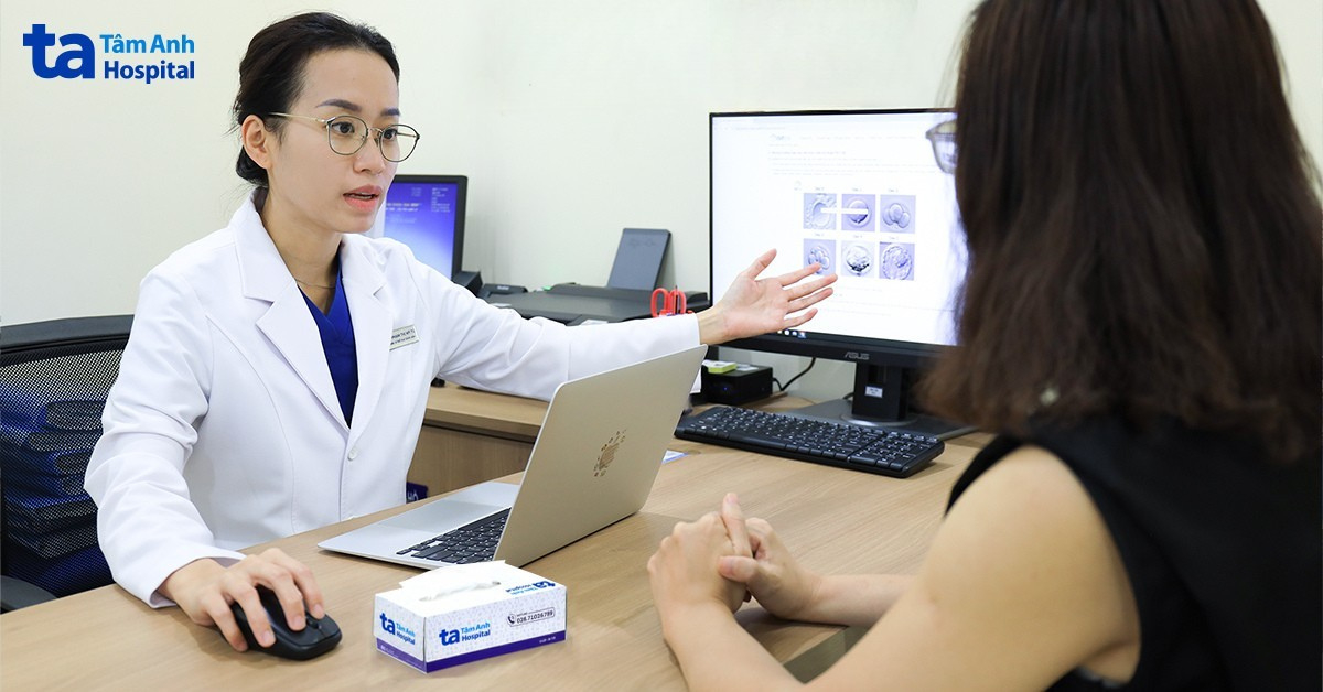 Sinh con từ trứng của cháu ruột sau 8 lần hư thai