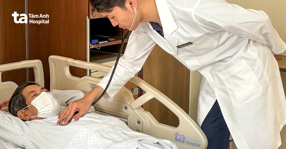 Xuất huyết dạ dày sau 10 năm uống thuốc giảm đau xương khớp