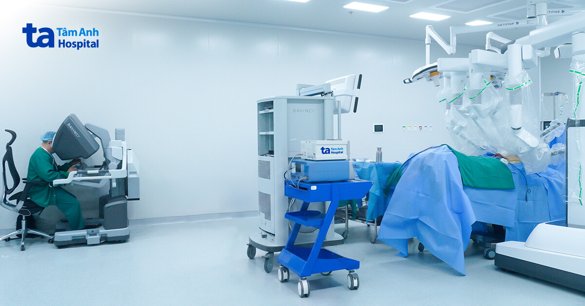 Ba lần phẫu thuật điều trị ung thư bàng quang