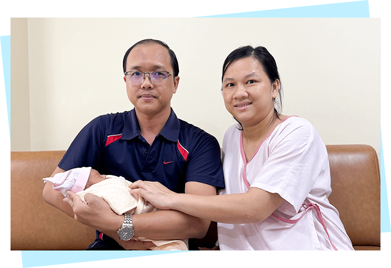 Ba Phạm Minh Thiện & Mẹ Hồ Thị Hồng Linh (Bình Dương)