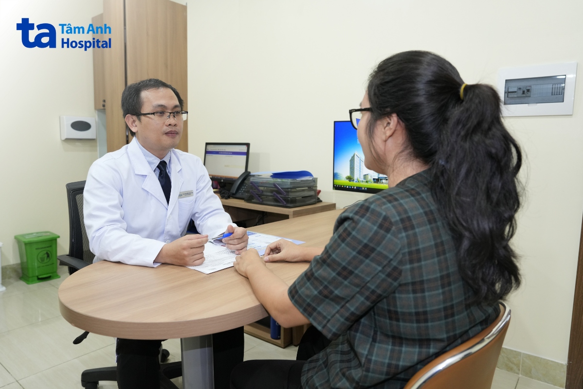 báo bác sĩ thuốc đang dùng trước trị