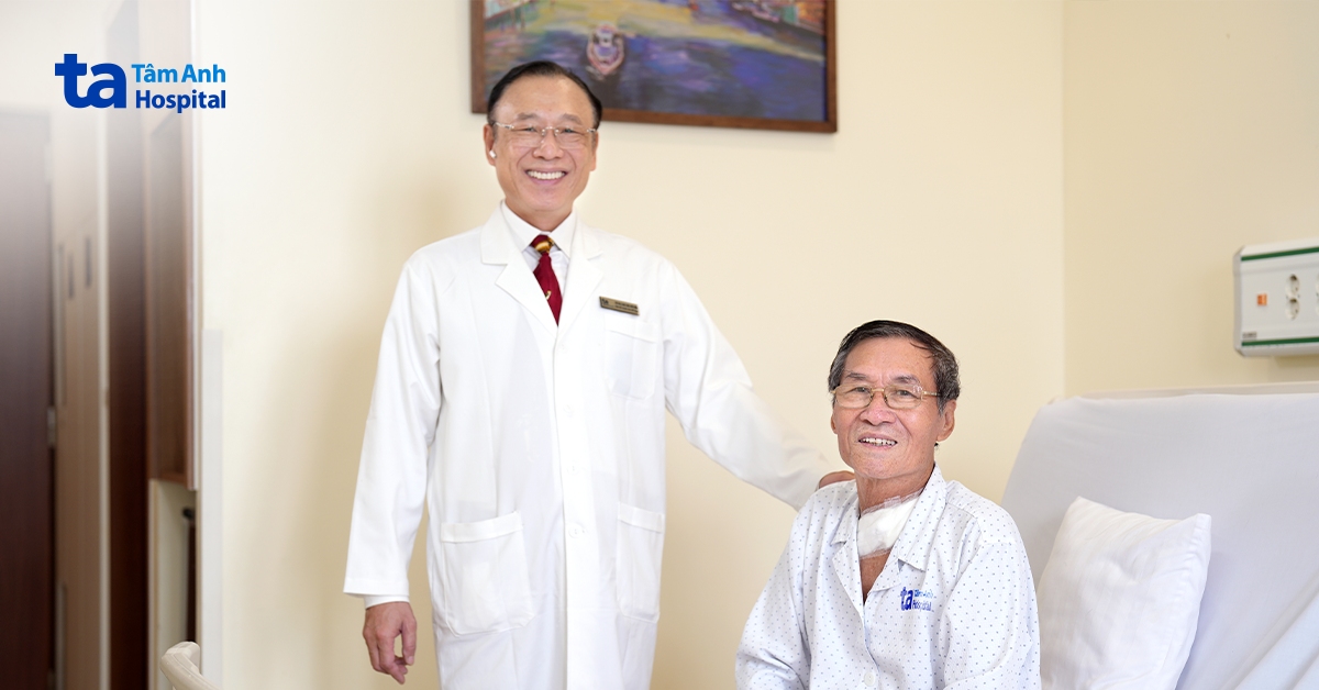 Nội soi hoàn toàn cắt thực quản triệt căn ung thư