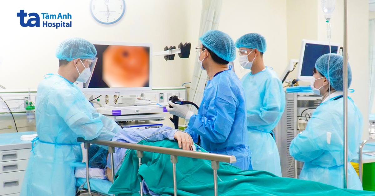 Chướng bụng kéo dài, đi khám phát hiện ung thư dạ dày di căn buồng trứng