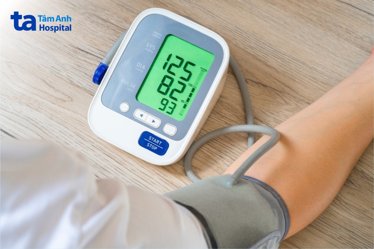 Mục tiêu kiểm soát huyết áp cho người bệnh cao huyết áp là dưới mức 140/90mmHg