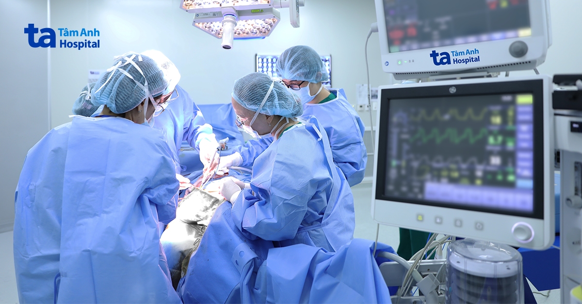 Tái tạo lưỡi cho người bệnh ung thư sàn miệng