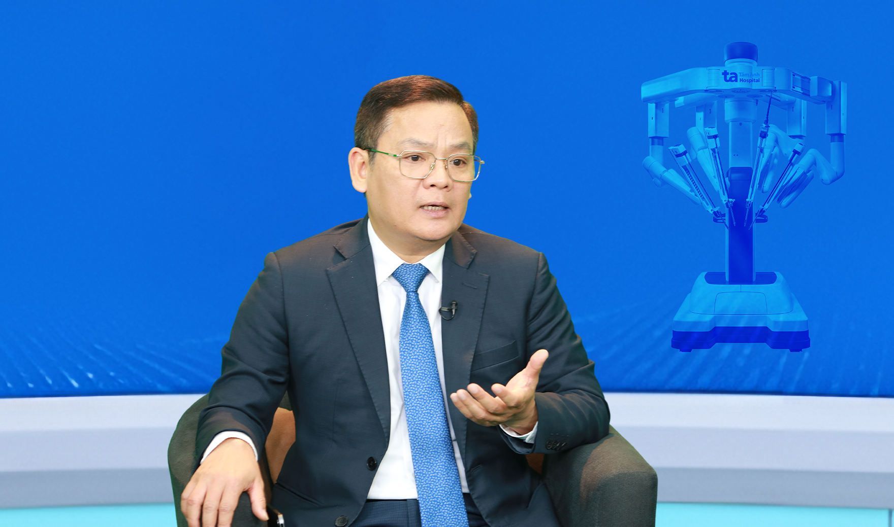 tiến sĩ bác sĩ vương ánh dương