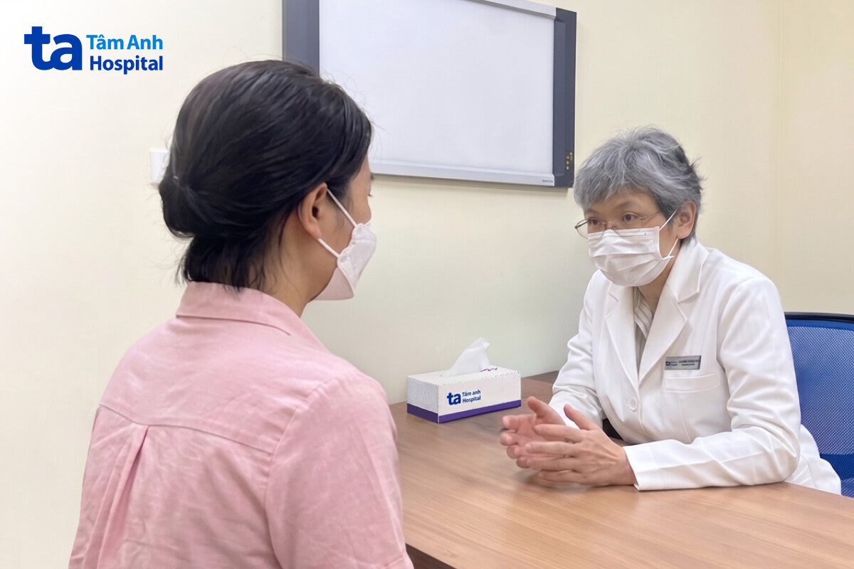 bác sĩ bích tư vấn hướng điều trị
