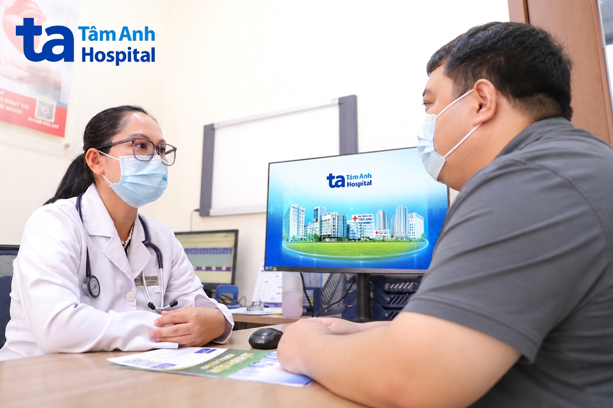 bác sĩ nhật giải thích chi tiết về tình trạng sức khoẻ cho anh tòng