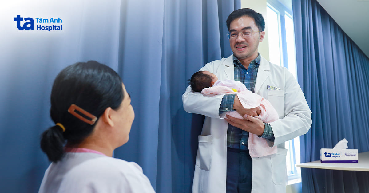 Có con từ phôi duy nhất sau hai lần sảy sớm