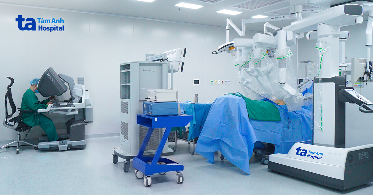 Khám bí tiểu phát hiện ung thư tuyến tiền liệt tiến triển