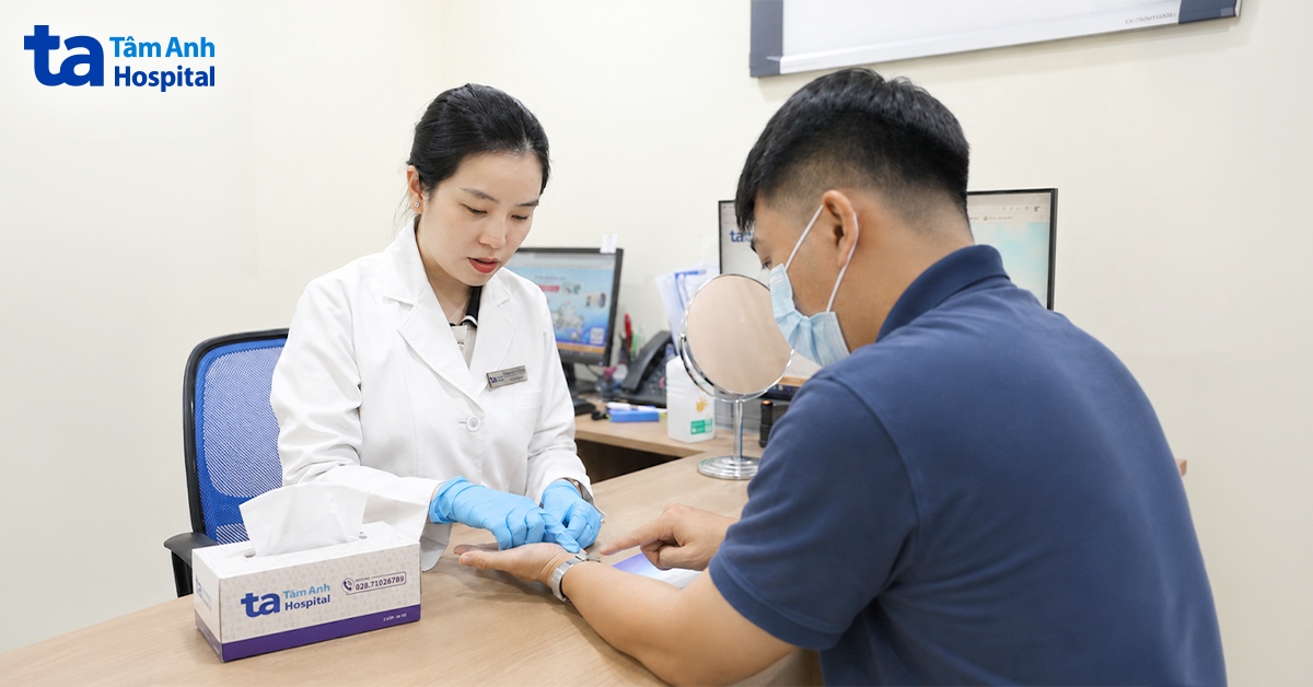 Mất dấu vân tay vì chàm nặng