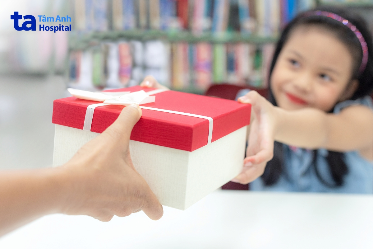 mua quà gì ngày quốc tế thiếu nhi cho trẻ