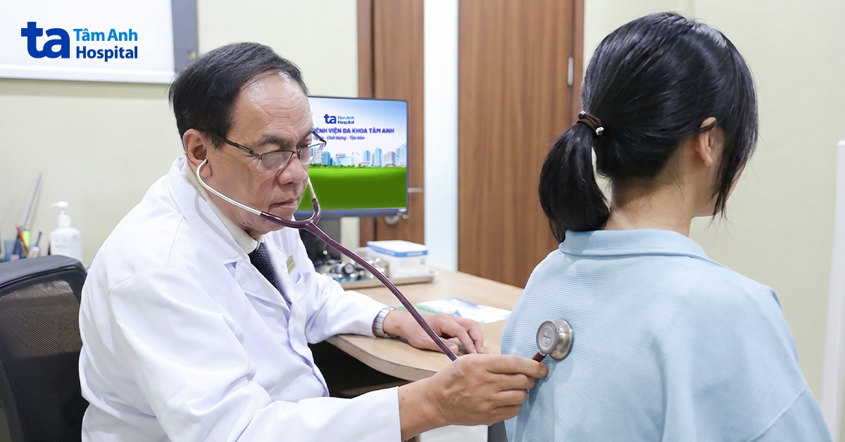 Thiếu nữ tiểu dầm suốt 16 năm được điều trị khỏi bệnh