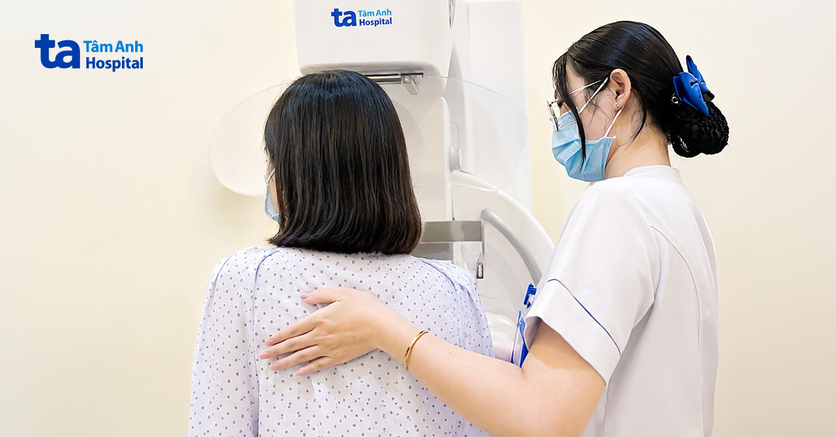 Ung thư vú lan rộng sau 6 tháng trì hoãn sinh thiết