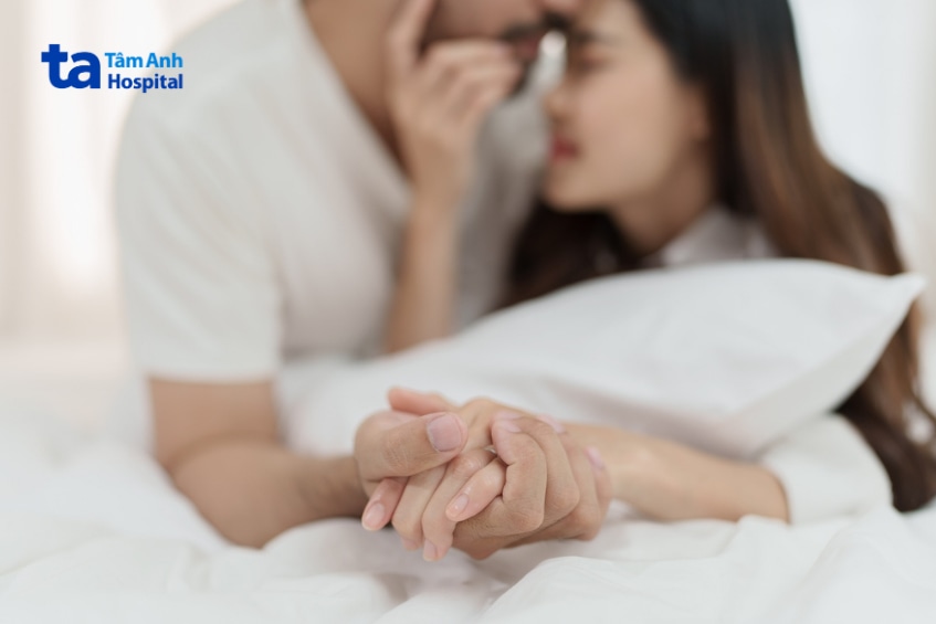 Cặp Đôi Tiếp Xúc Thân Mật, Con Đường Có Thể Lây Hpv Và Hsv.