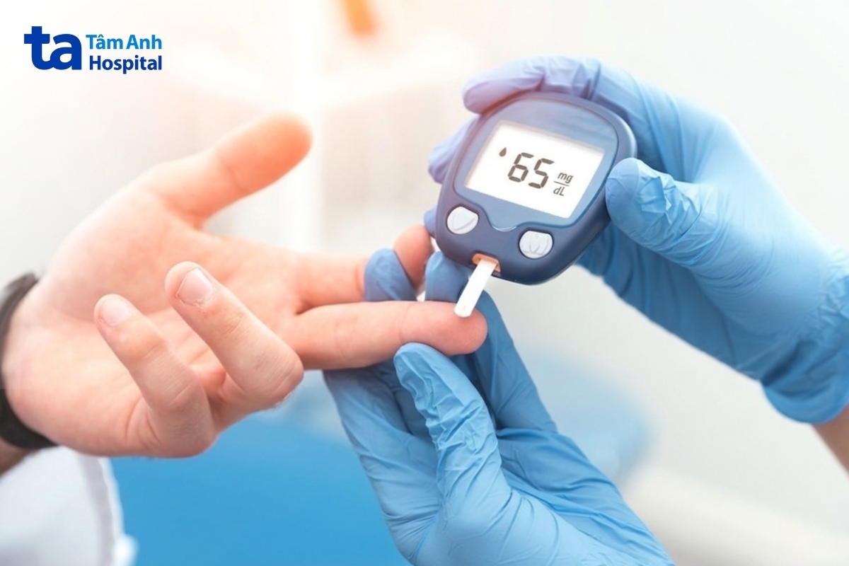 đường huyết hạ thấp là tình trạng nồng độ glucose trong máu giảm xuống dưới ngưỡng bình thường