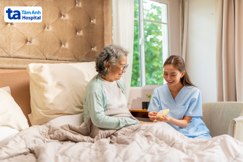 hóa trị tại nhà giúp giảm tần suất đến bệnh viện