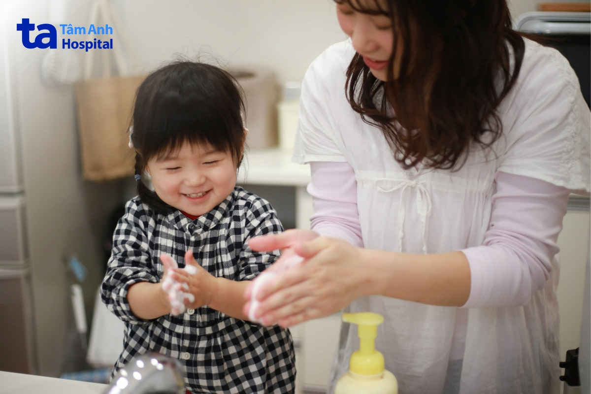 hưởng ứng ngày vệ sinh yêu nước nâng cao sức khỏe nhân dân