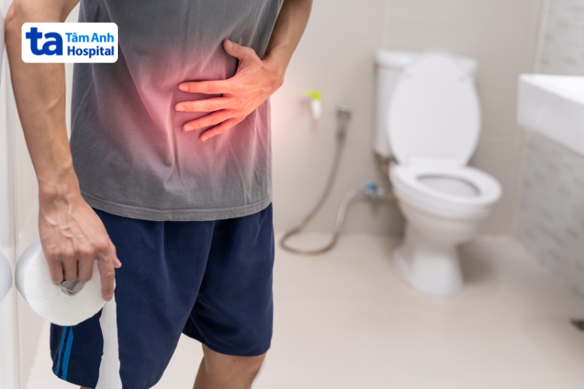 Người Bệnh Đau Bụng Và Cần Đi Vệ Sinh Do Tiêu Chảy.