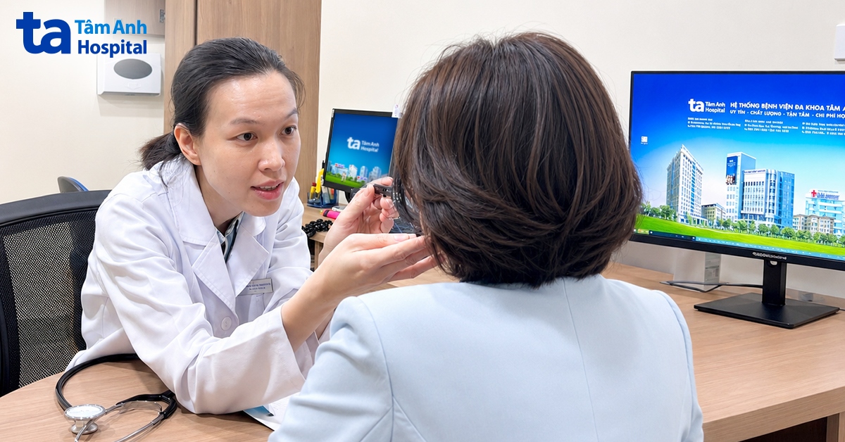Người phụ nữ lở loét toàn thân do dị ứng thuốc gout