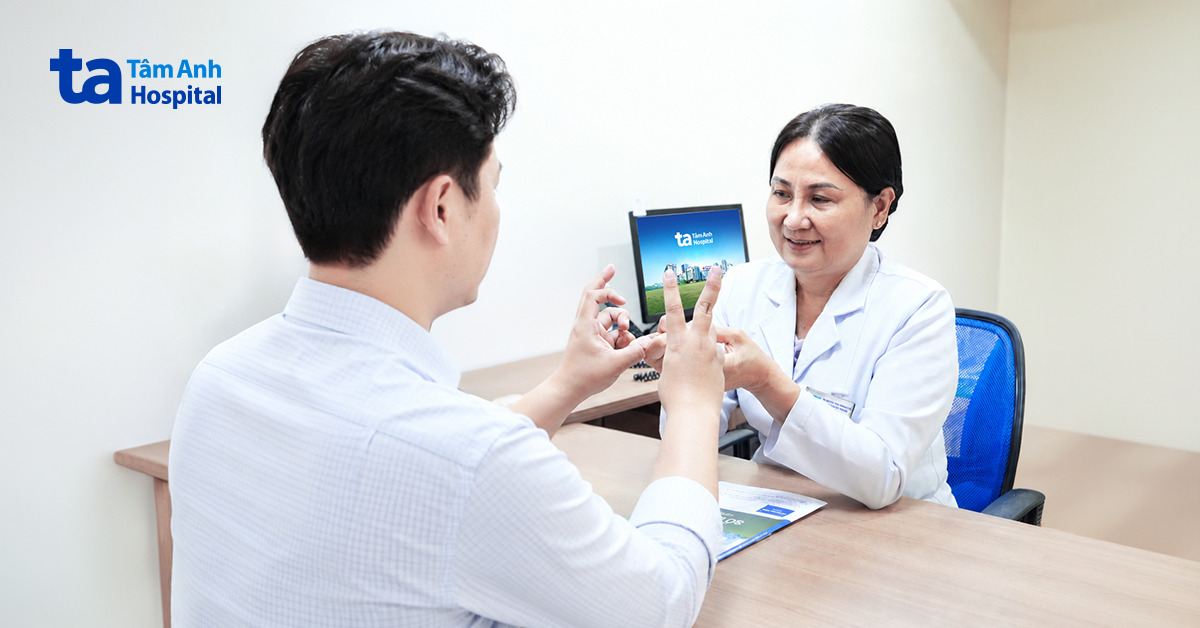 Nguy cơ đột quỵ từ trào lưu nắn chỉnh cột sống