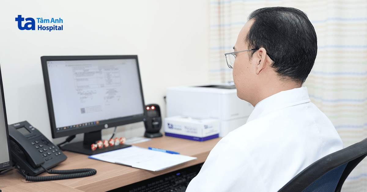 Phát hiện ung thư buồng trứng sau 20 năm không khám phụ khoa