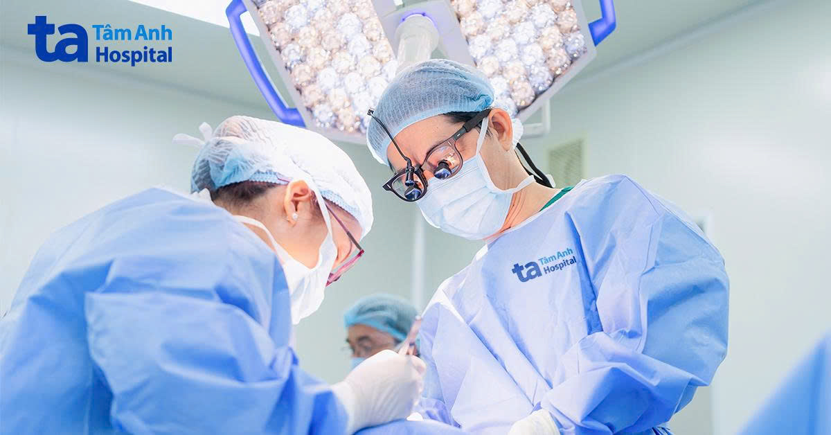 Phẫu thuật u tuyến ức không cần mở ngực
