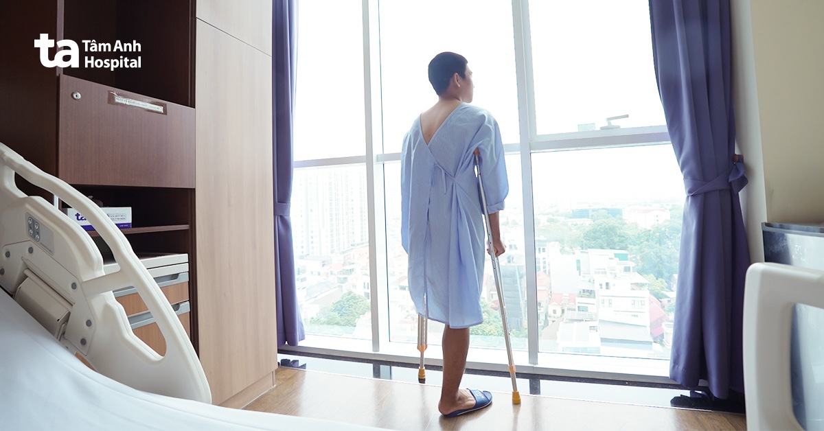 Tai nạn mất một chân, thí sinh kịp hồi phục xét tuyển đại học