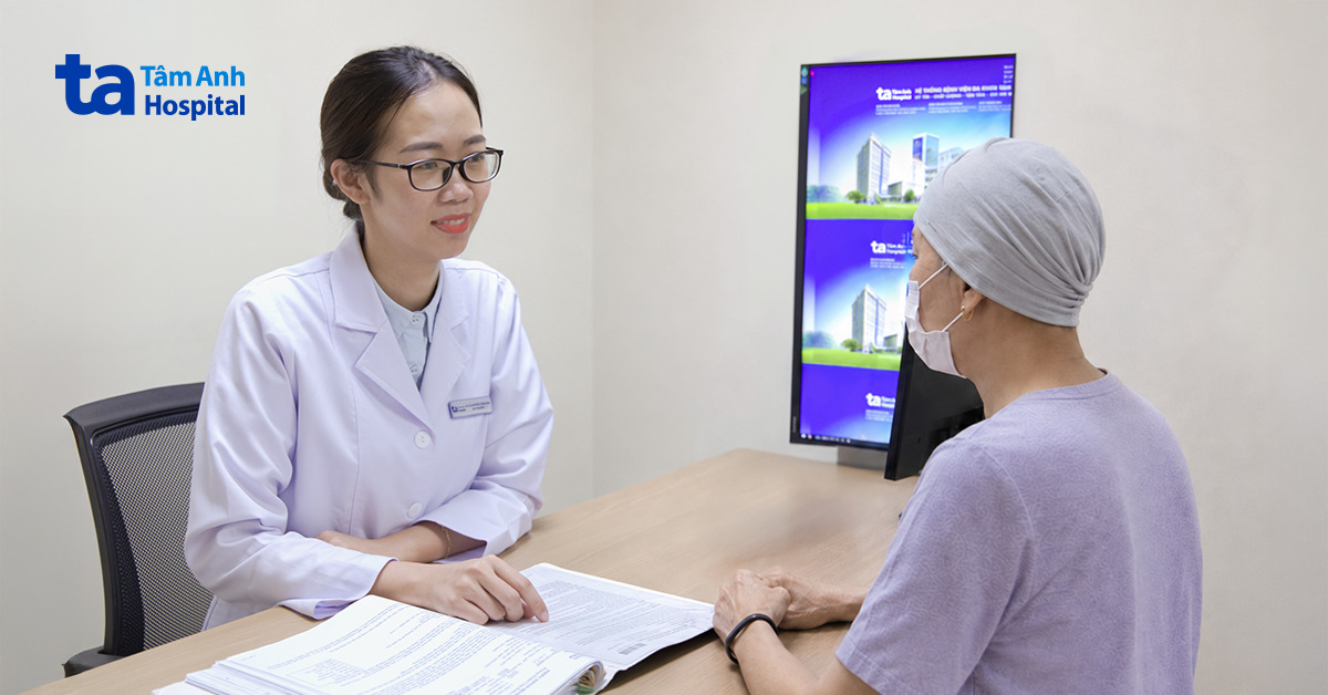Điều trị ung thư giai đoạn cuối bằng thuốc trúng đích thế hệ mới