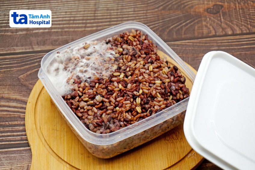 aflatoxin là một trong các chất gây ung thư trong thực phẩm