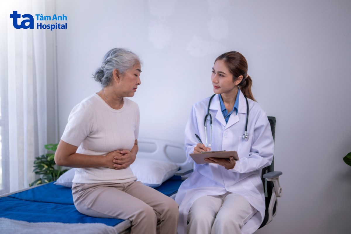 ăn nhiều rau sống bị tiêu chảy
