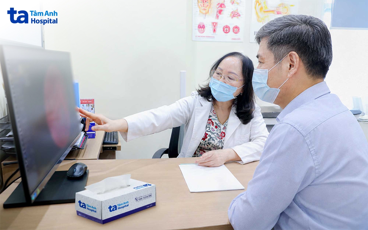 BS tư vấn cho ông Thân