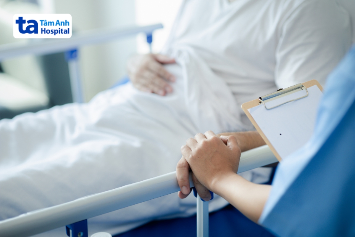 chăm sóc sau thắt động mạch gan